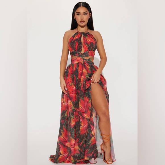 Tropical Halter Maxi Dress - Picture 1 of 3